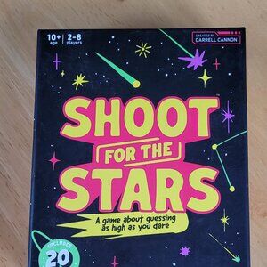 Shoot For The Stars Game.  Ages 10 +,  Players 2 to 8 (100)